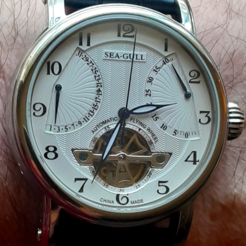 SEA-GULL AUTOMATIC OPEN-HEART RETRO-DATE MEN'S WRISTWATCH ⌚